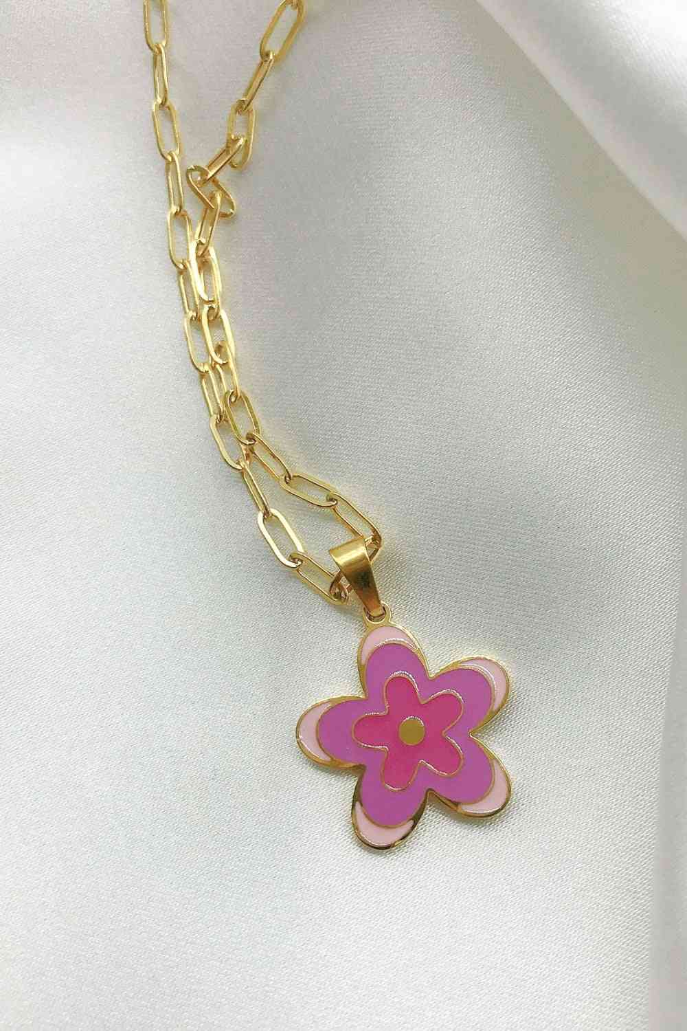 Halskette mit Blumenanhänger aus Edelstahl