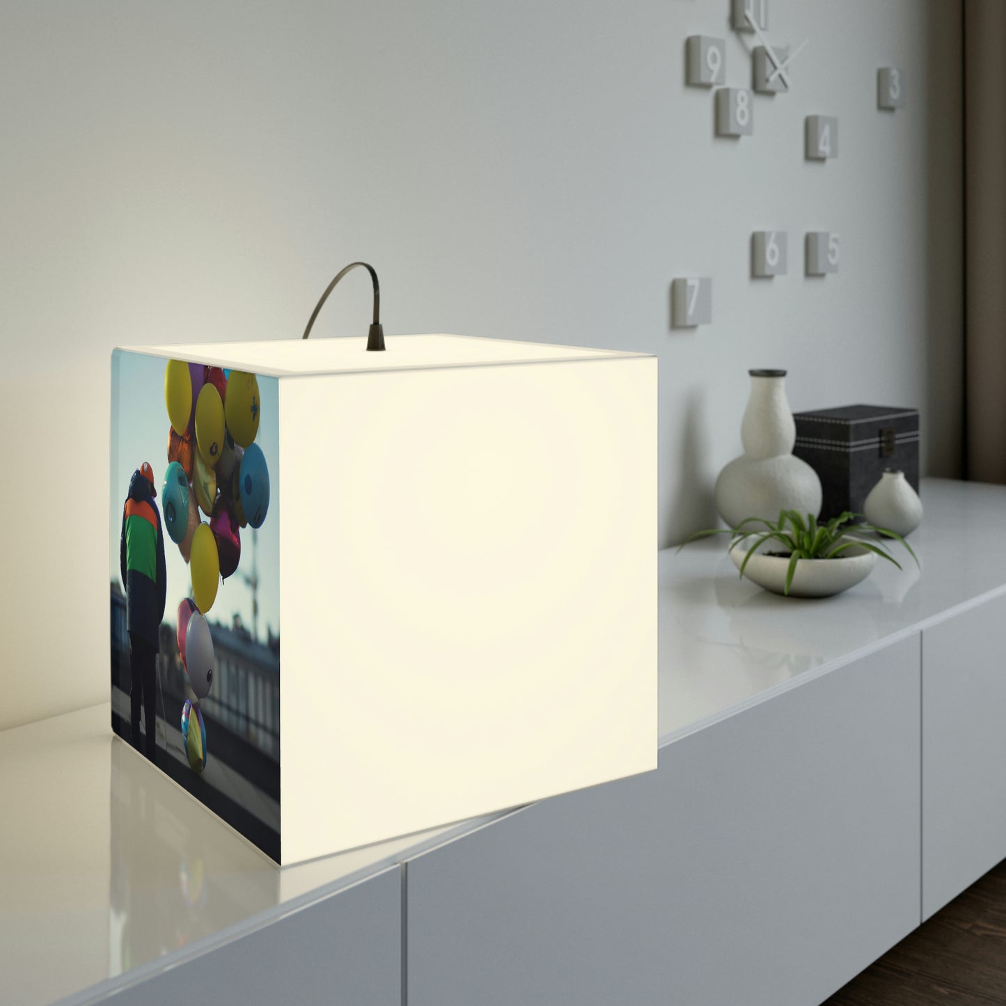 "Dreams of Flight" - The Alien Light Cube Lamp