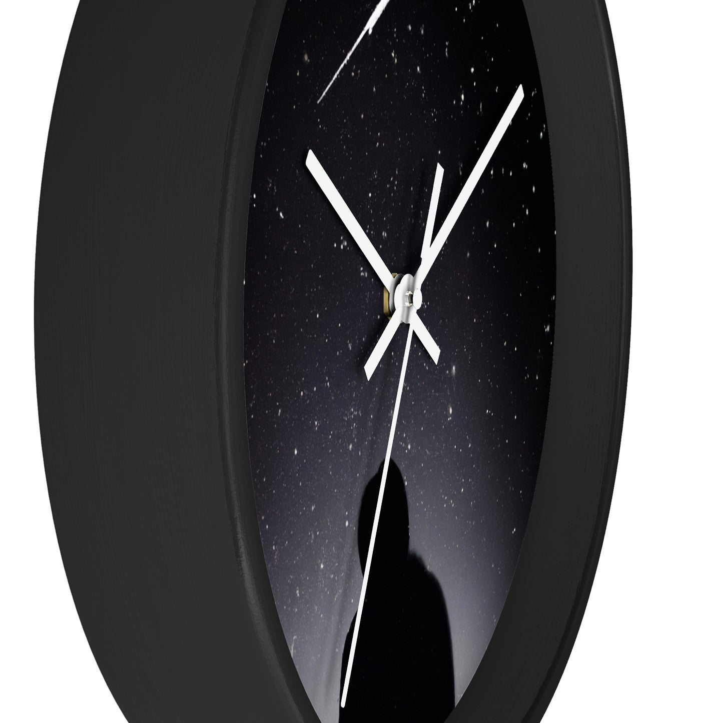 "Un deseo en los cielos" - El reloj de pared alienígena