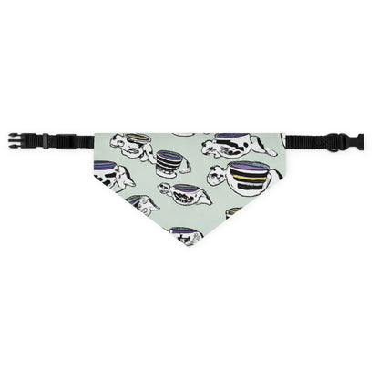 "A Purr-fectly Precious Tea Party Parade" - Das Alien Pet Bandana Halsband