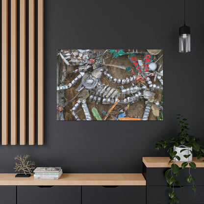 "Mosaik im Freien: Die Bits &amp; Pieces der Natur herstellen" - The Alien Canva.