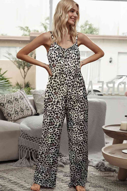 Jumpsuit mit Animal-Print und Spaghettiträgern und Taschen