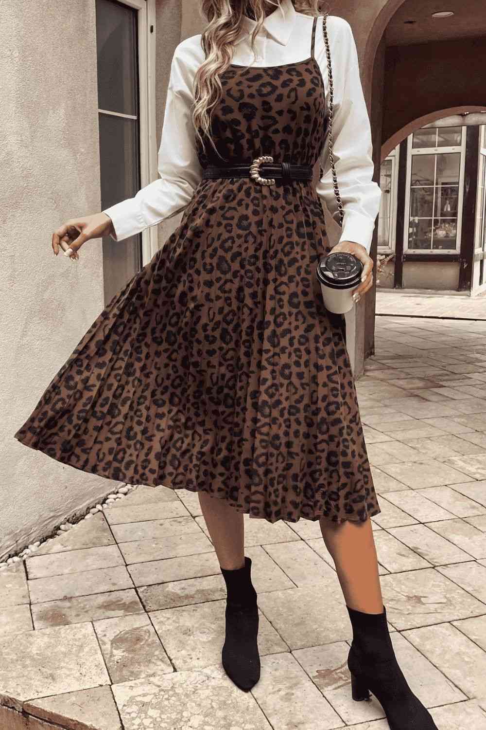 Midikleid mit Leopardenmuster, Spaghettiträgern und geradem Ausschnitt