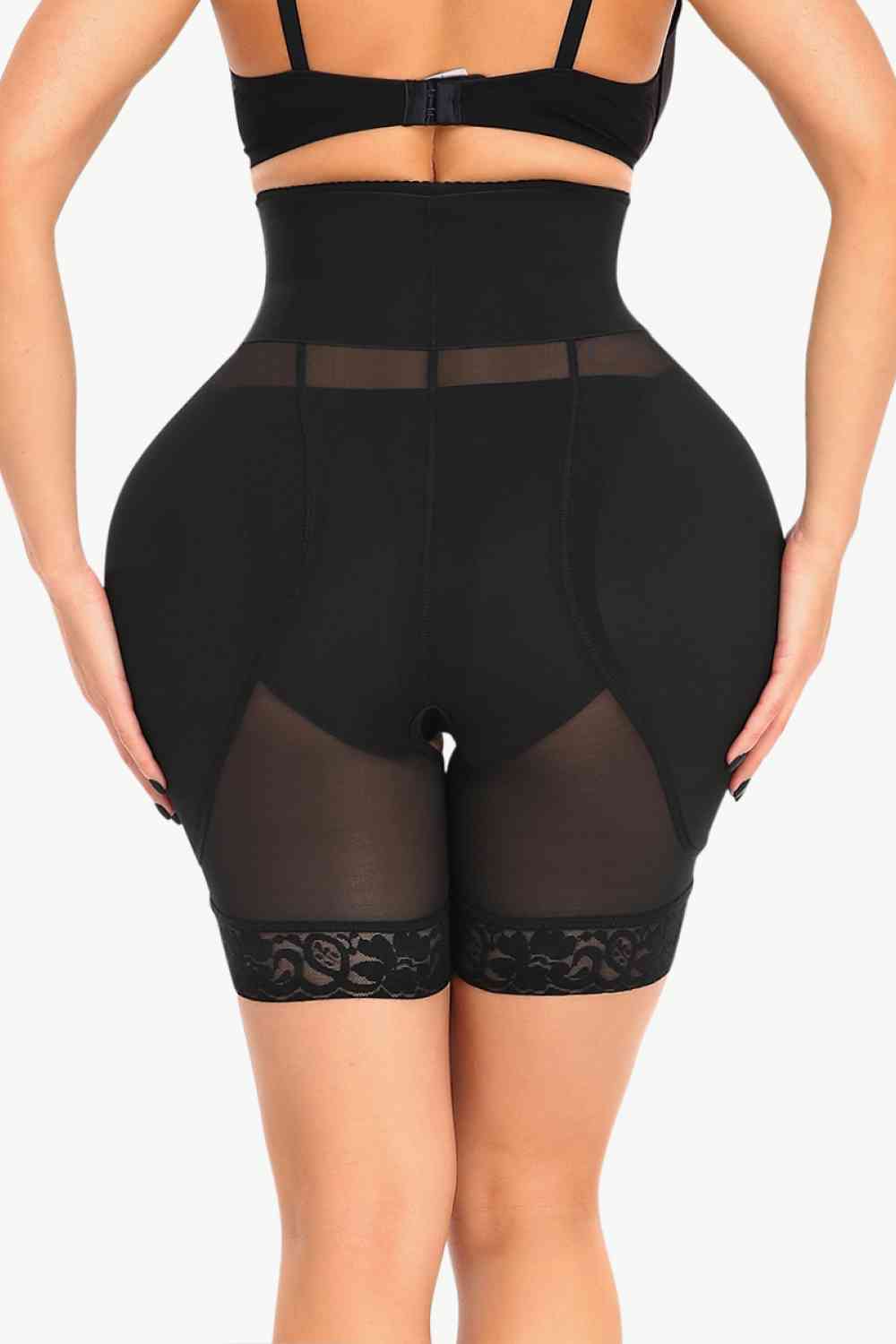 Atmungsaktive Shaping-Shorts mit Spitzenbesatz in voller Größe