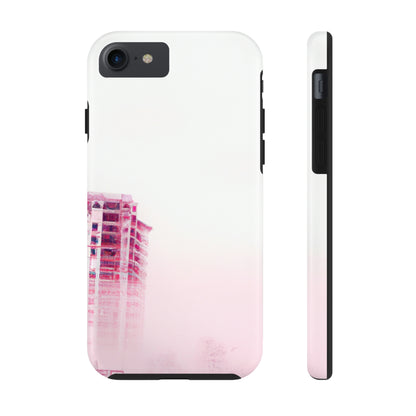 "Ein Schleier des Geheimnisses: Die verlorene Stadt im Nebel." - Die Alien Tough Phone Cases