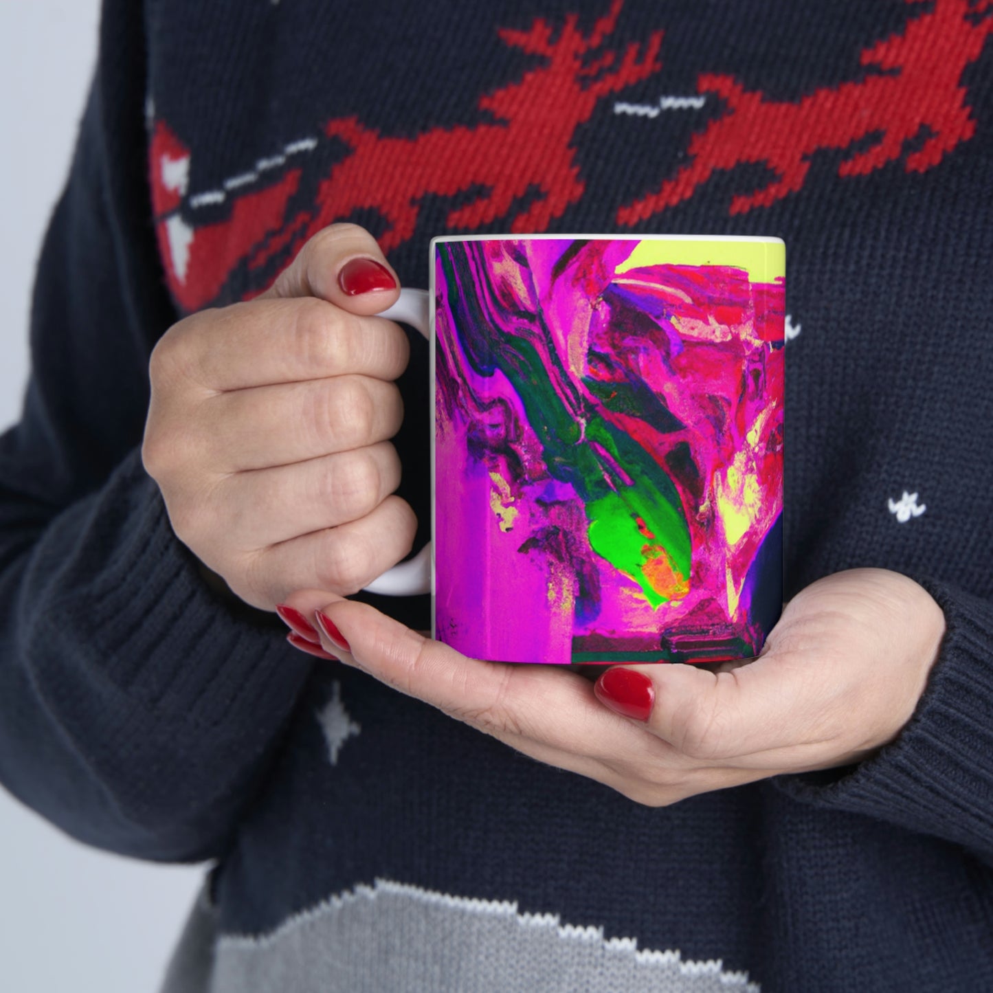 Locura mística: colores locos en la catedral olvidada - Taza de cerámica The Alien 11 oz