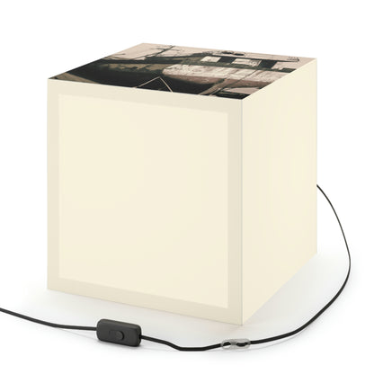 "A Sailor's Last Stop" - Die Alien Light Cube Lampe