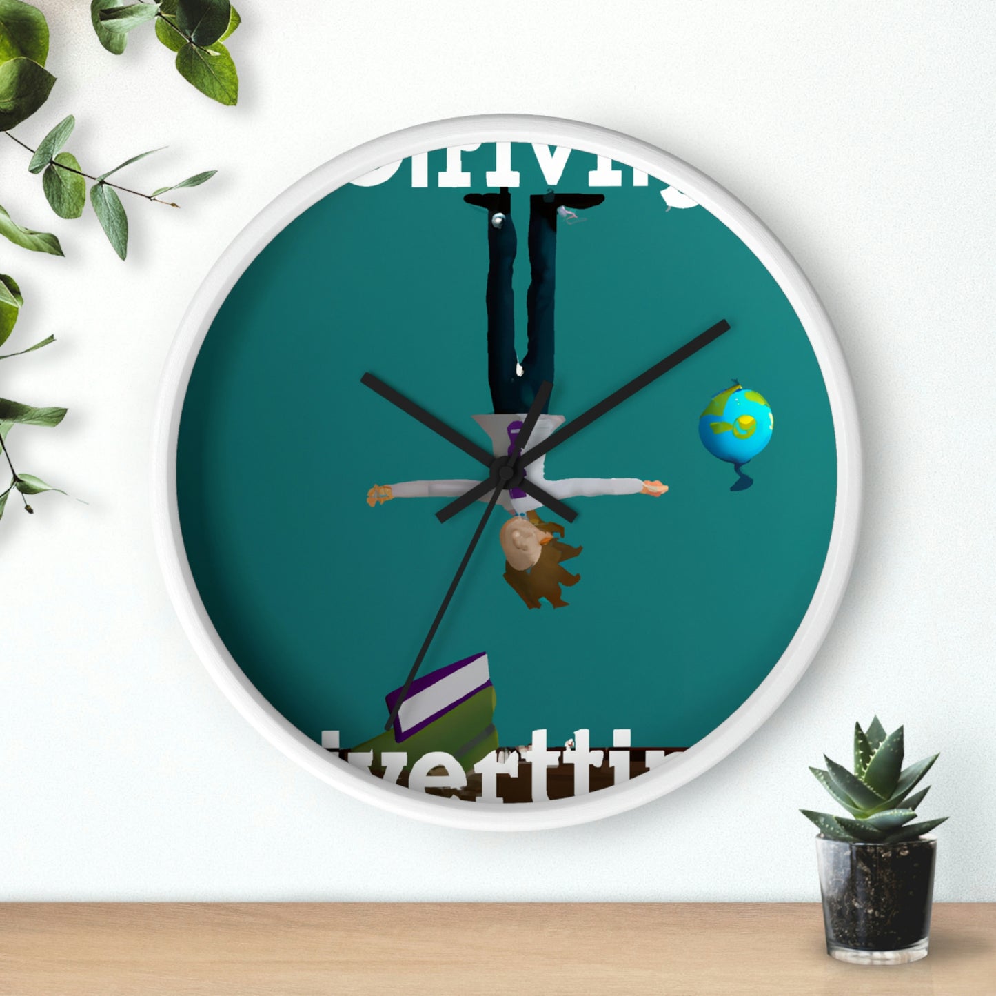 "Creando un mundo sin gravedad" - El reloj de pared alienígena