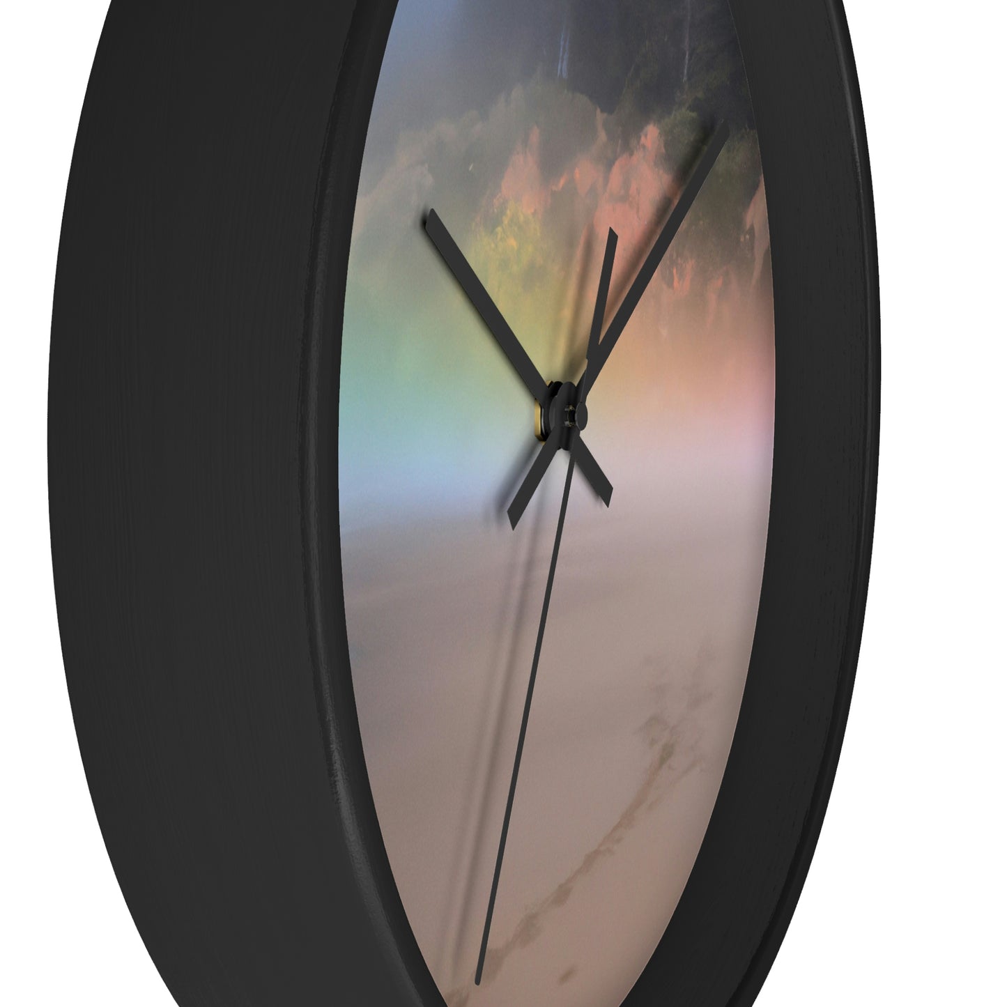 "Un reflejo pintado de la soledad" - El reloj de pared alienígena