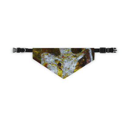 "Frozen Mystery in the Woods" - Das Alien Pet Bandana Halsband