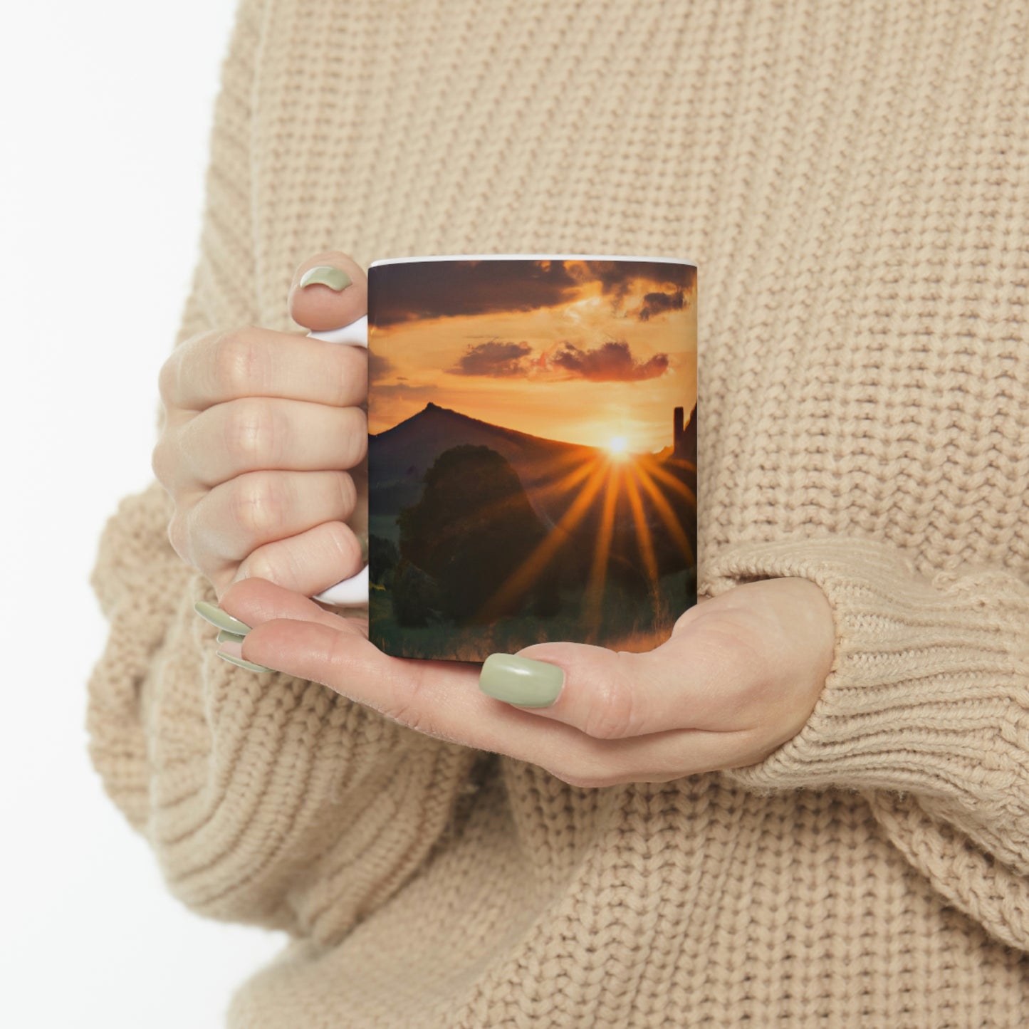 "Tarde encantada en un castillo abandonado" - The Alien Taza de cerámica 11 oz