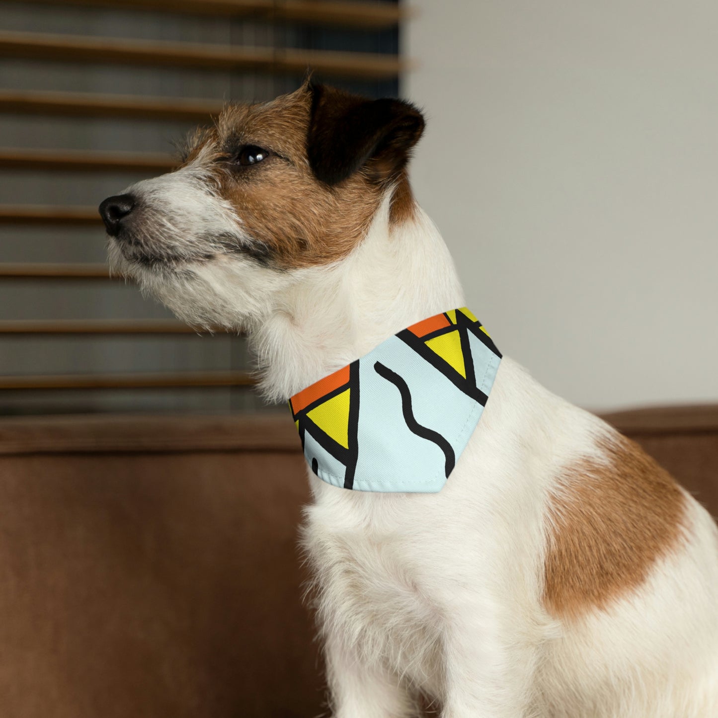 "Frozen Majesty" - The Alien Pet Bandana Collar