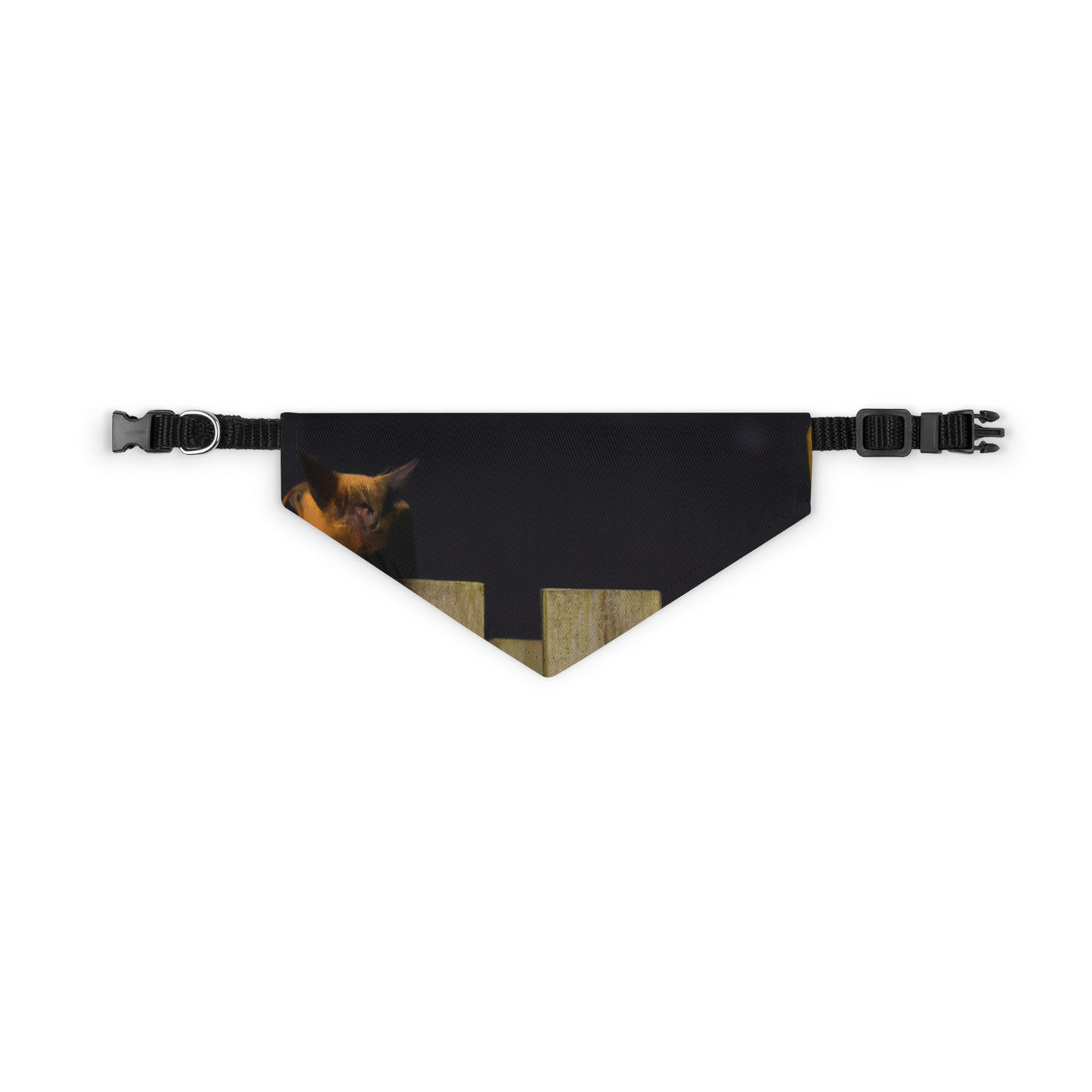 "A Silent Observer" - Das Alien Pet Bandana Halsband