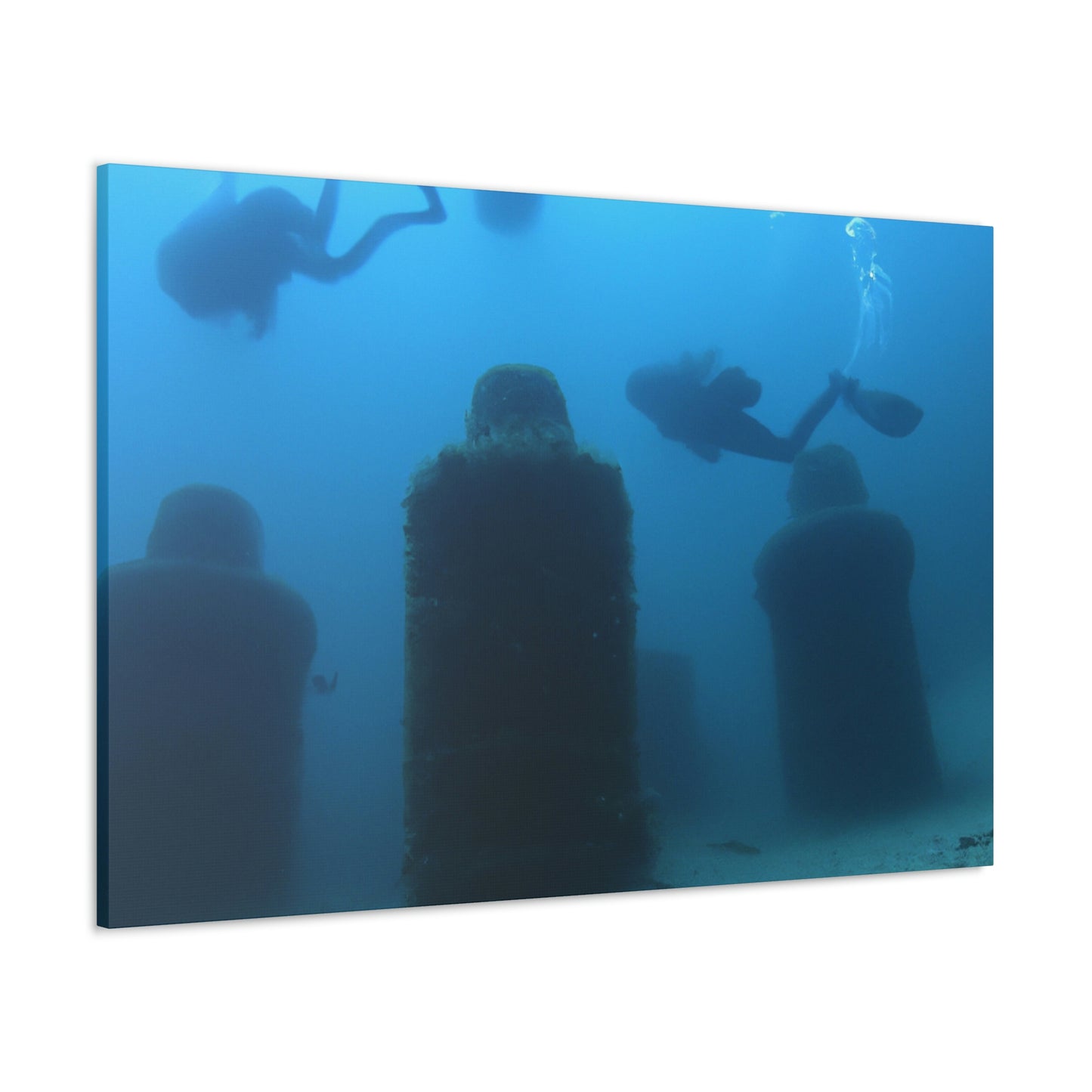 The Hidden depths of Atlantis - The Alien Canva