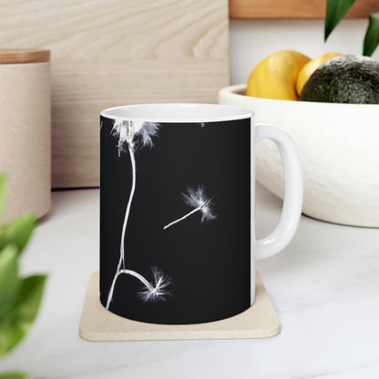 „A Dandelion Flicker in the Midnight Breeze“ – The Alien Keramiktasse 11 oz