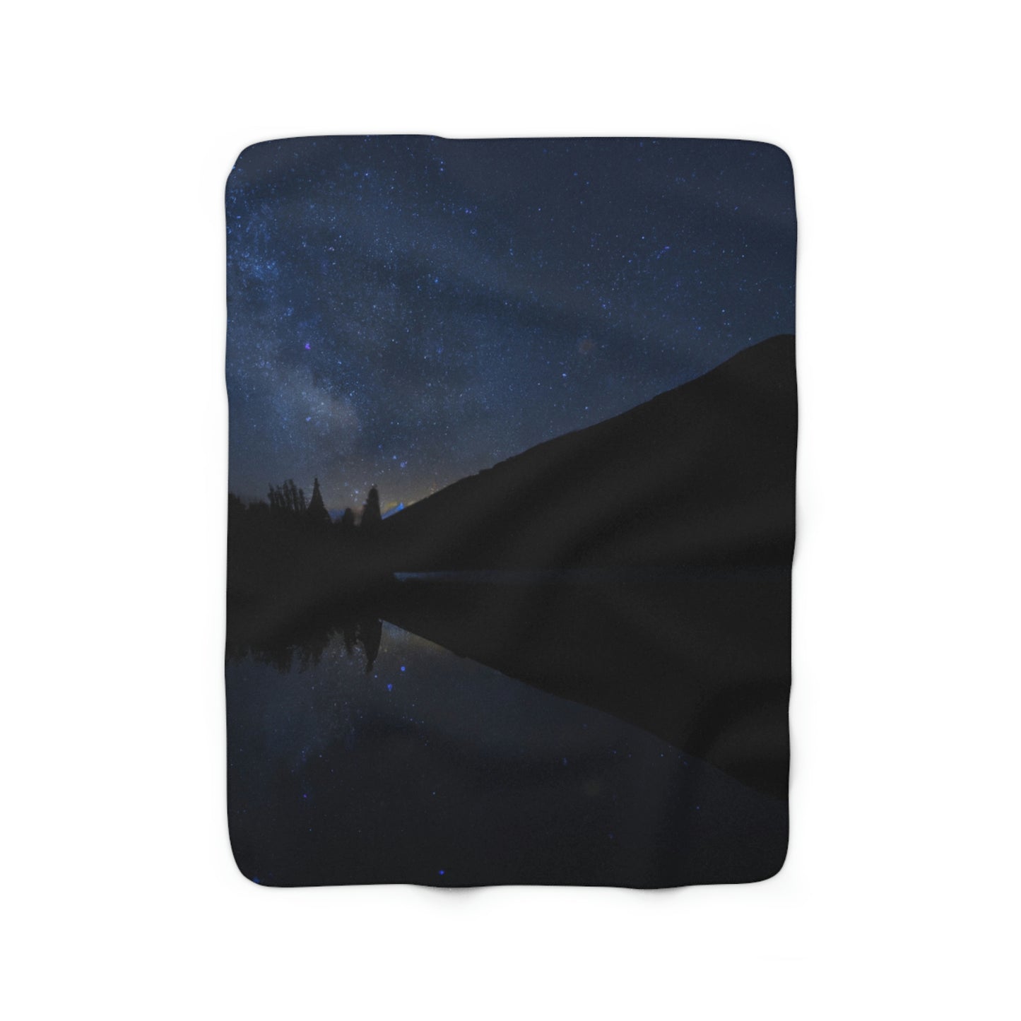 "A Starlit Tranquility" - The Alien Sherpa Fleece Blanket