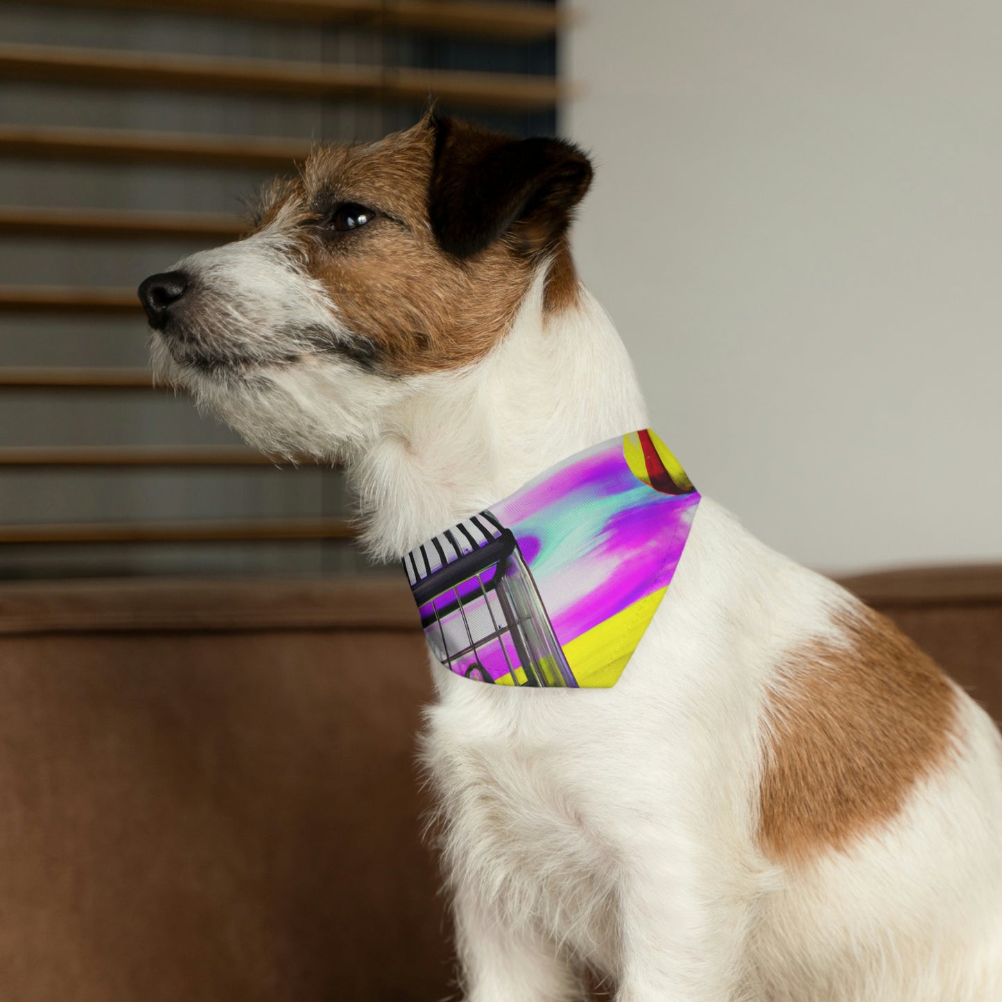 "Una prisión de colores brillantes" - The Alien Pet Bandana Collar