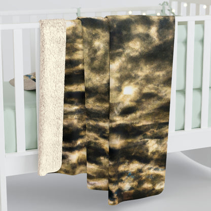 "A Reflection of Celestial Mirage". - The Alien Sherpa Fleece Blanket