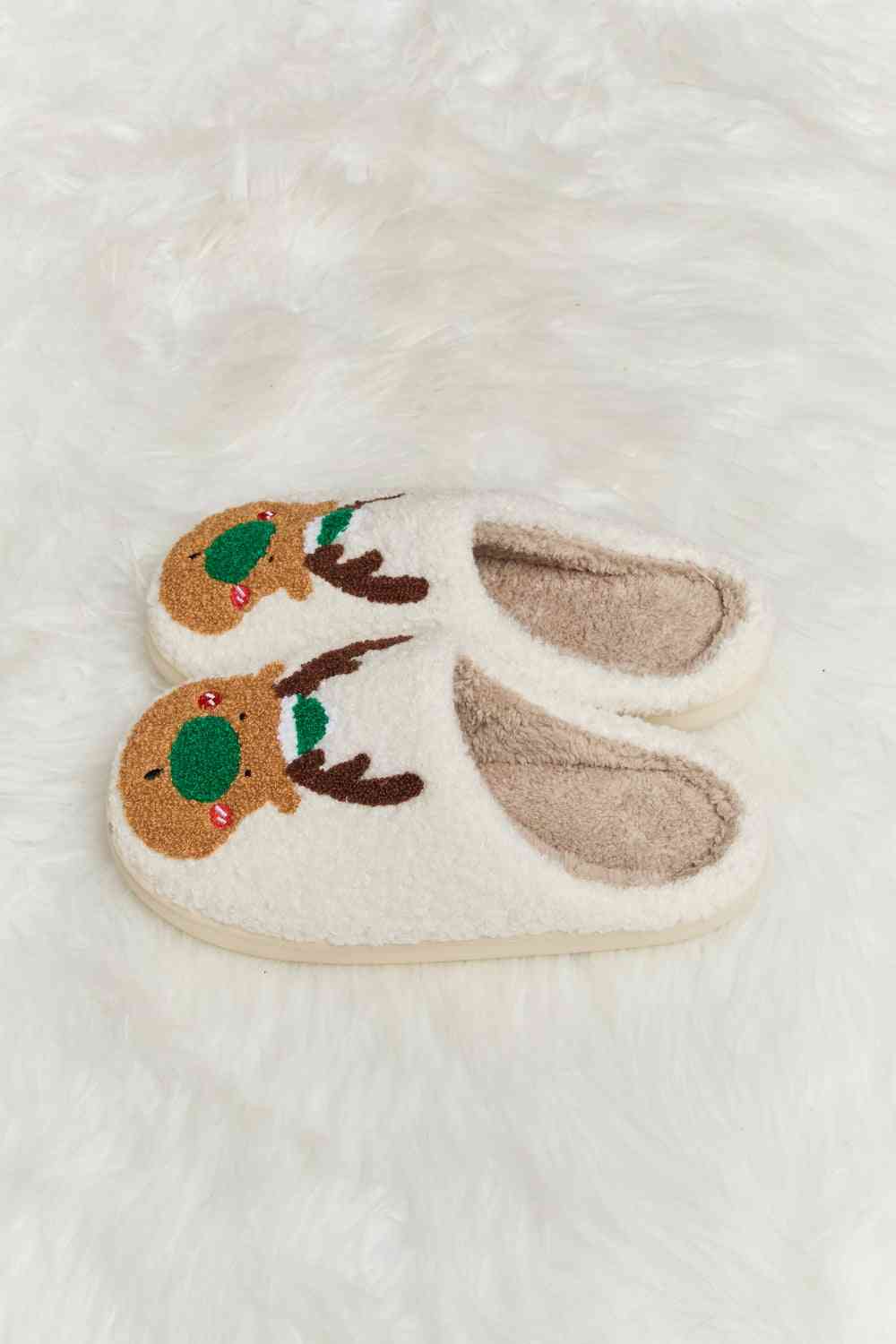 Pantuflas tipo chanclas de felpa con estampado Melody Rudolph