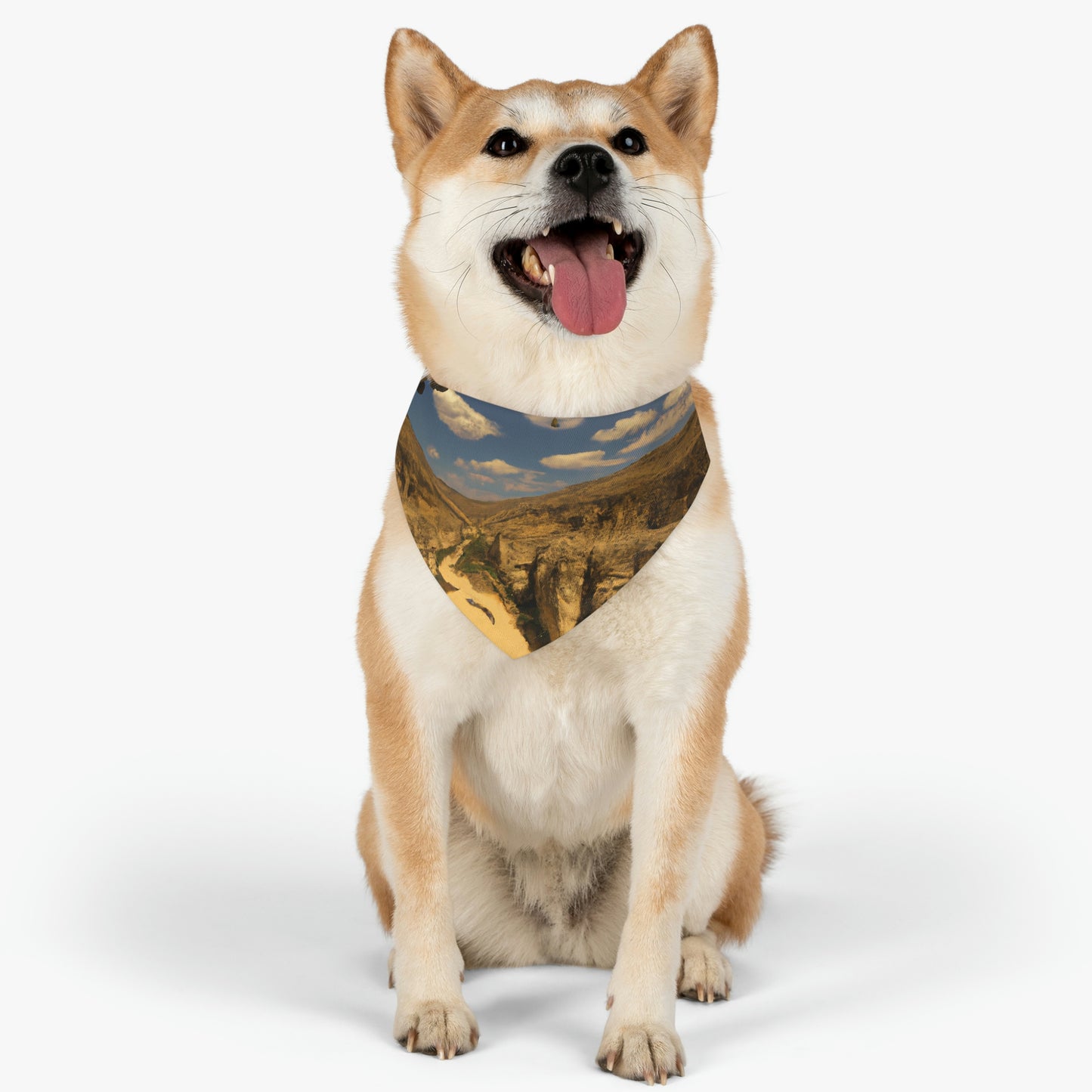 "Vuelo felino sobre Grand Gulch" - El collar de bandana para mascota alienígena