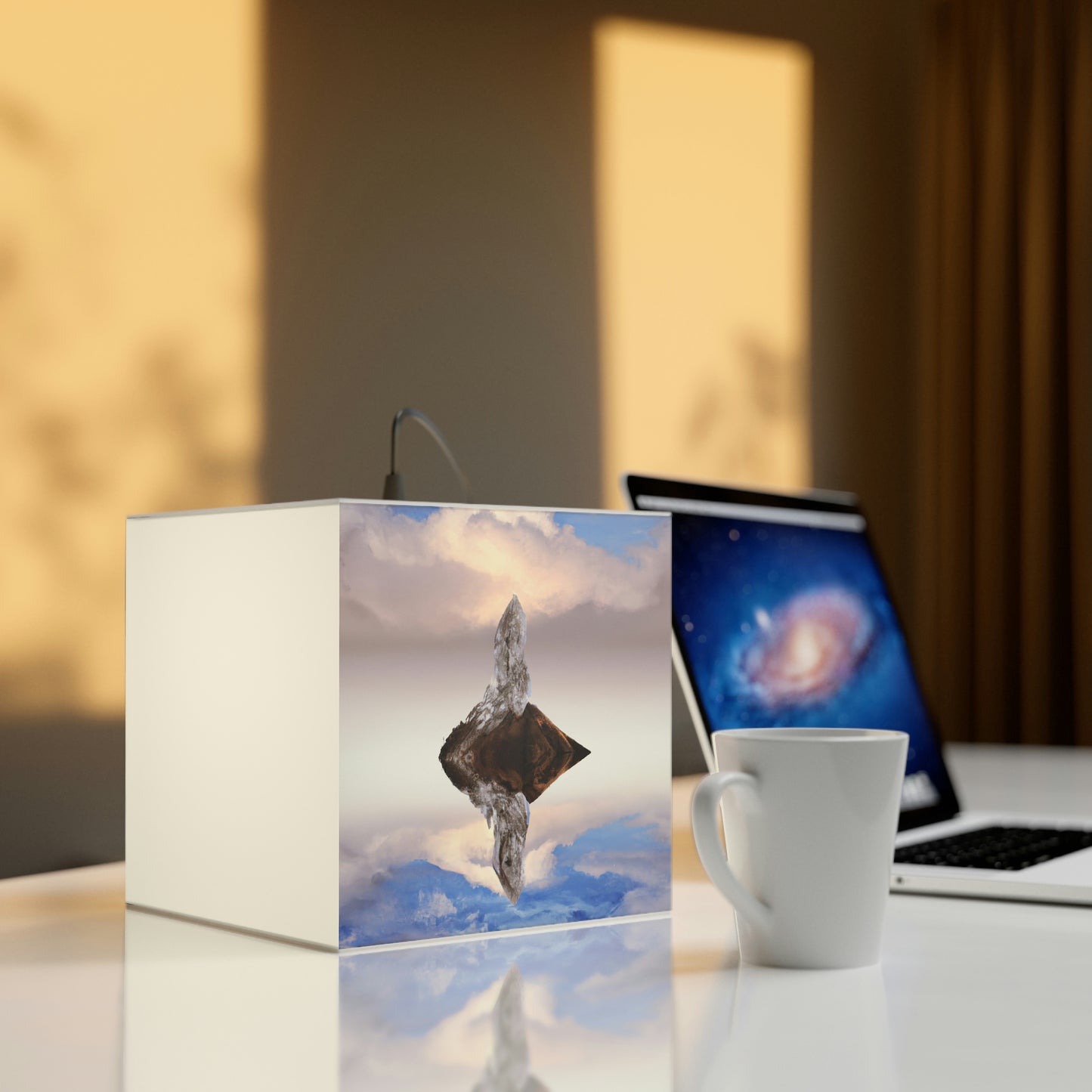 Eisiger Zauber im See - Die Alien Light Cube Lampe