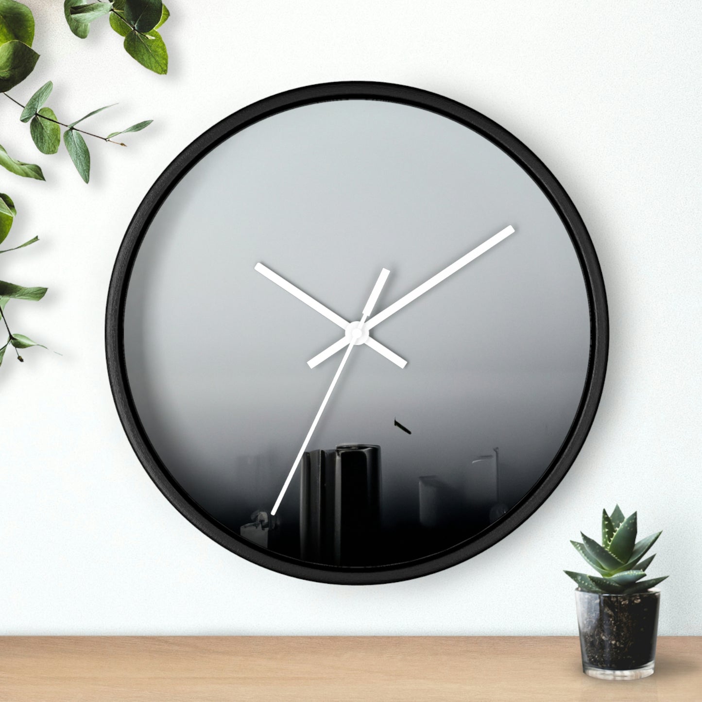 "Ascendiendo a las nubes" - El reloj de pared alienígena