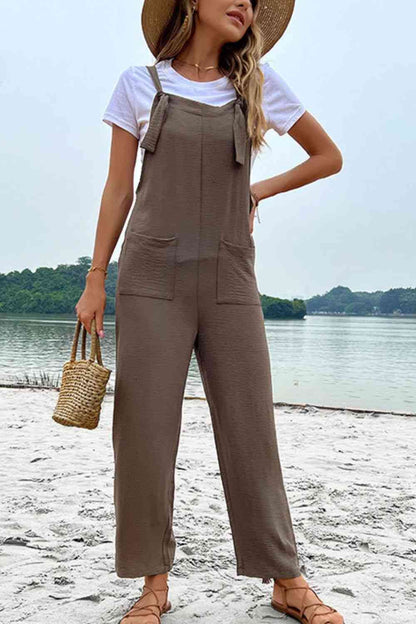 Overall mit geradem Bein und Taschen