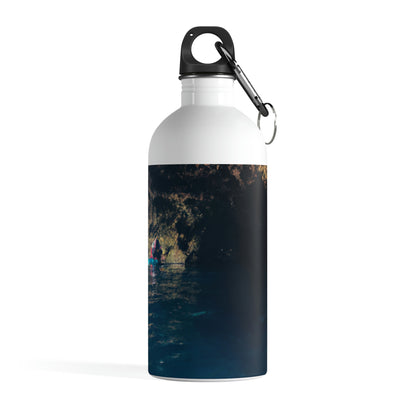 The Diving Depths of the Oceanic Cave - The Alien Stainless Steel Water Bottle