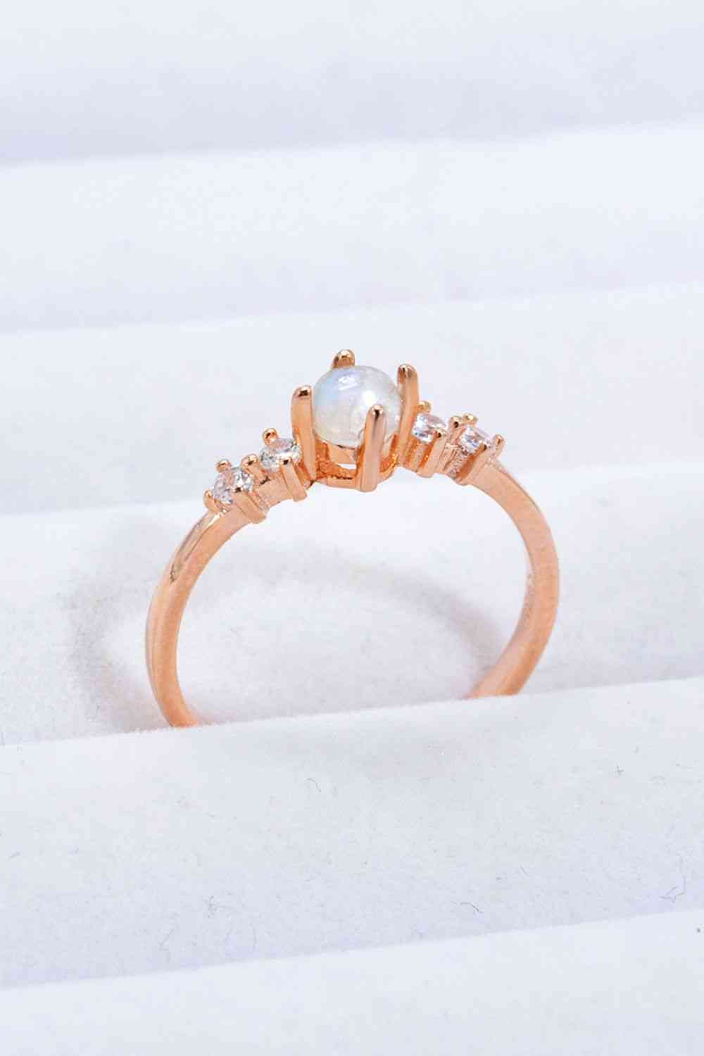 Ring aus natürlichem Mondstein und Zirkon mit 18-Karat-Rosévergoldung