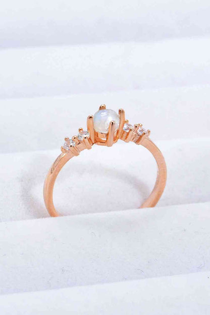 Ring aus natürlichem Mondstein und Zirkon mit 18-Karat-Rosévergoldung