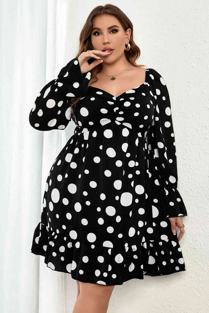 Melo Apparel Plus Size Minikleid mit Polka Dots, herzförmigem Ausschnitt und Volantärmeln