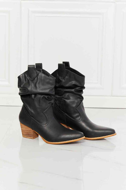 MMShoes Better in Texas Scrunch Botas Vaqueras en Negro